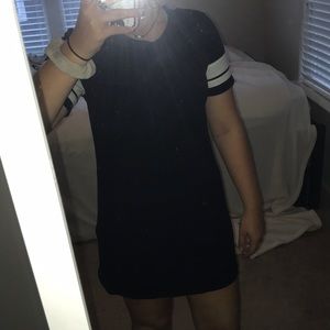 Forever 21 Black & White T-shirt dress